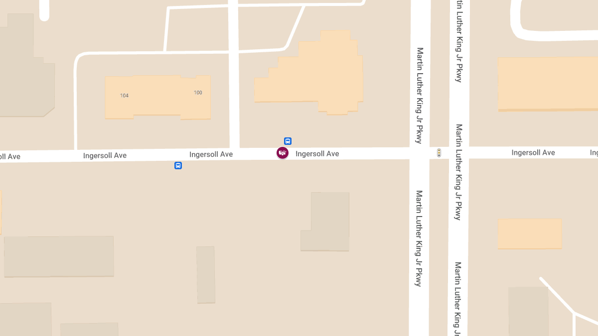 Injury Crash Reported on 2100 Block of Ingersoll Ave