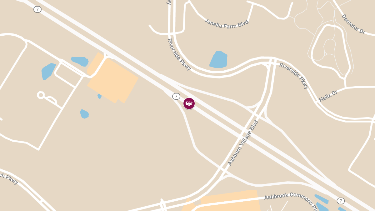 Injury Crash on VA-7 Westbound near Ashburn Village Blvd Blocks All Lanes