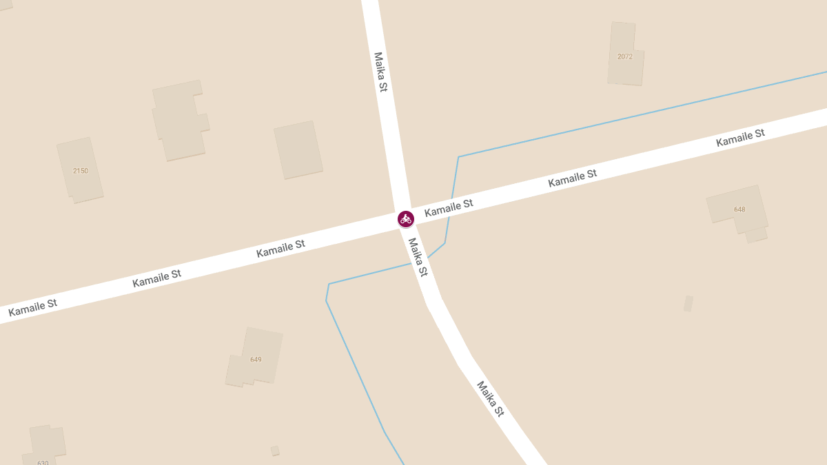Motorcycle Crash at Maika Pl & Kamaile St Causes Injuries
