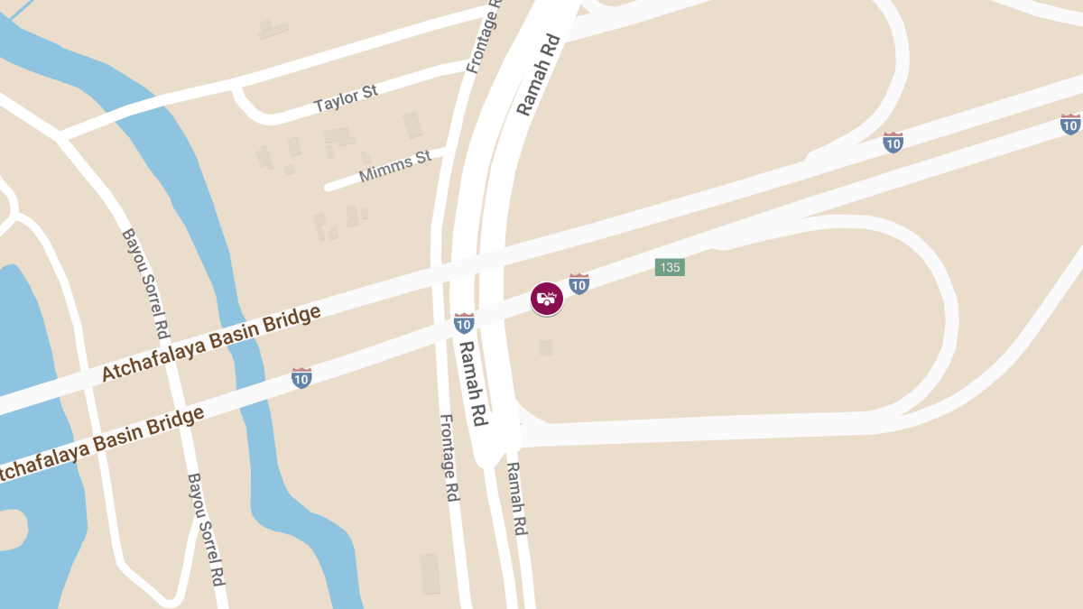 Multi-Vehicle Crash Causes Total Road Blockage on I-10 Eastbound