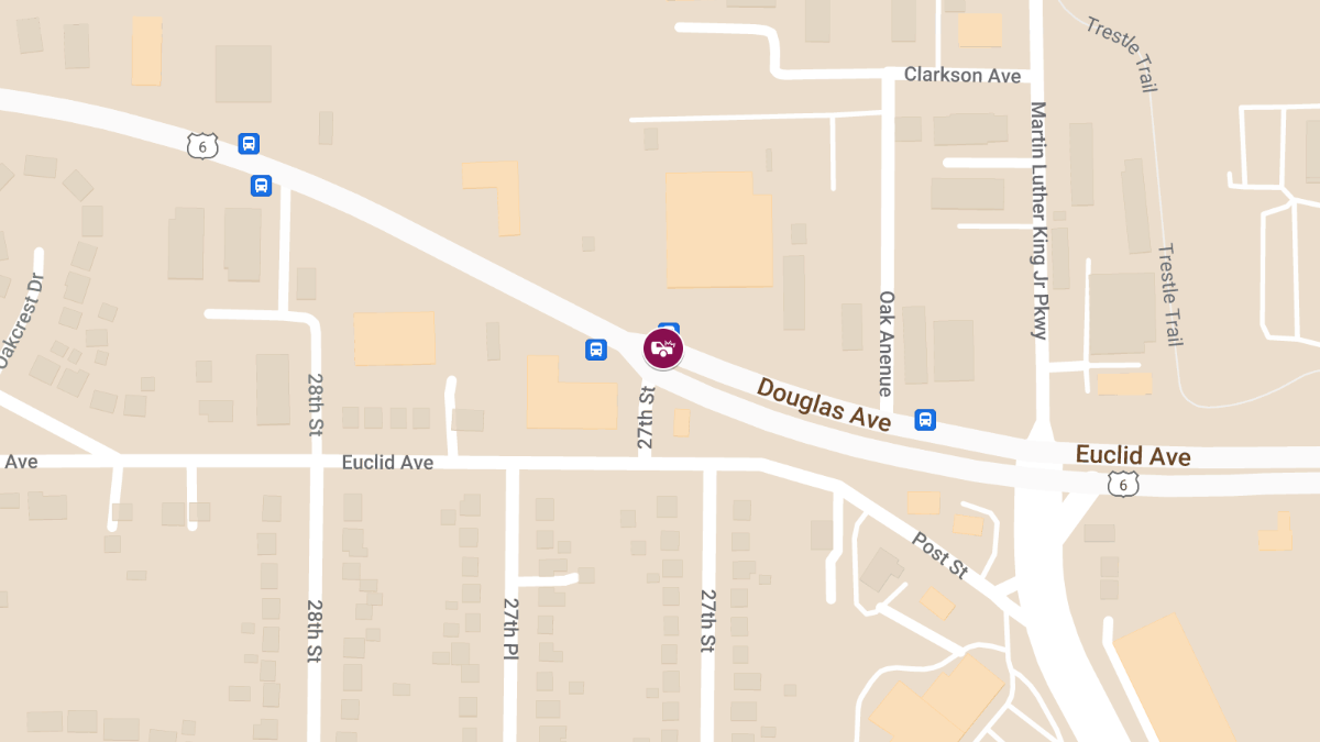 Personal Injury Accident with Entrapment at 27th St & Douglas Ave
