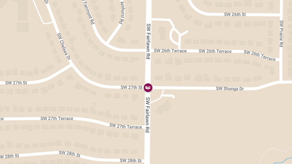 Two-Vehicle Injury Crash at SW 27th St and Fairlawn Rd
