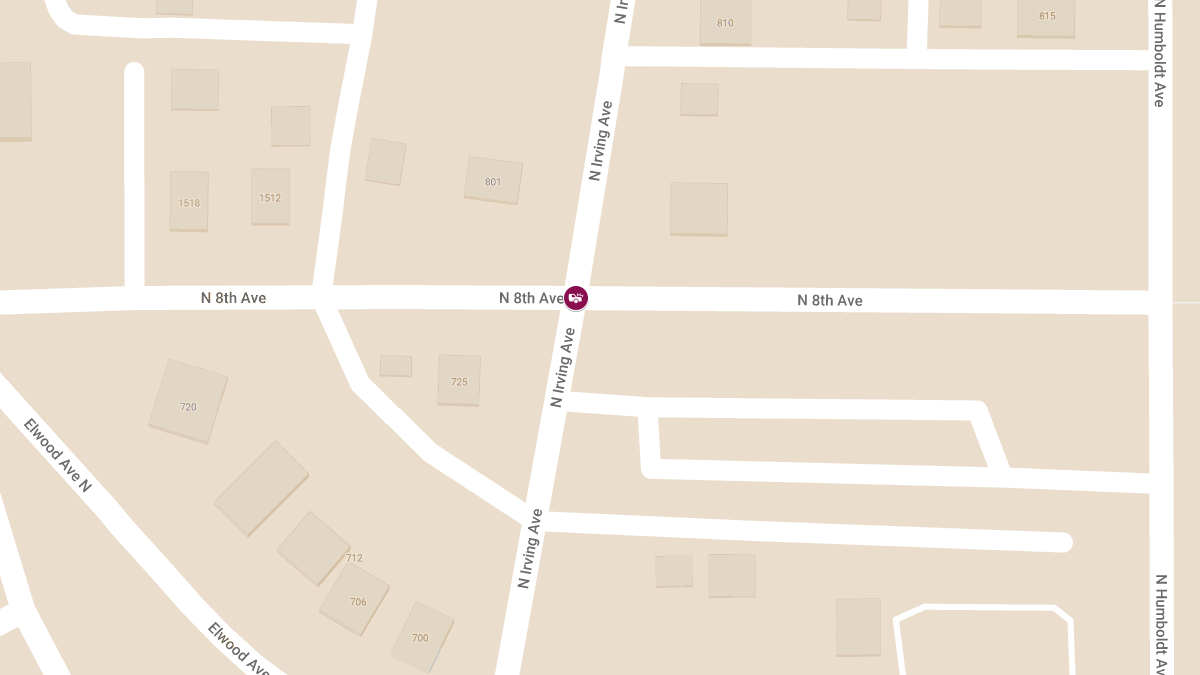 Vehicle Collision With Injuries at 8th Ave N & Irving Ave N