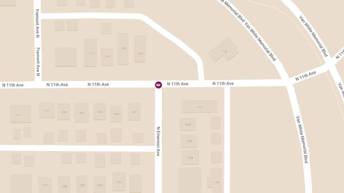 Vehicle Collision With Injuries at Emerson Ave N & 11th Ave N