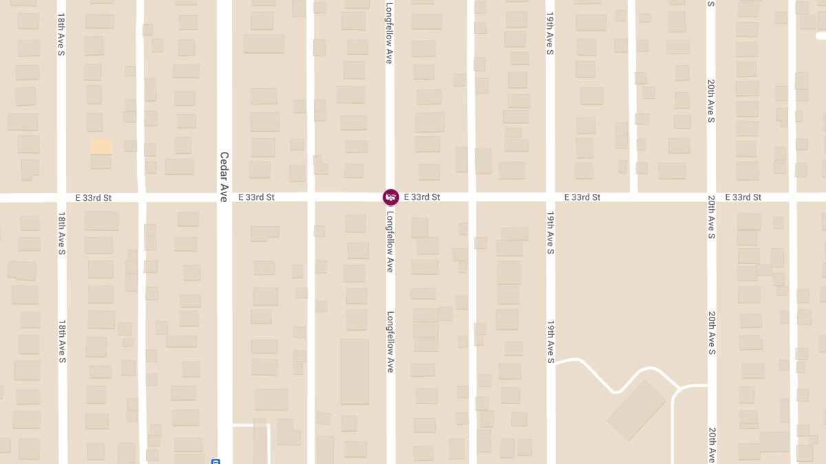 Vehicle Collision with Injuries at E 33rd St & Longfellow Ave