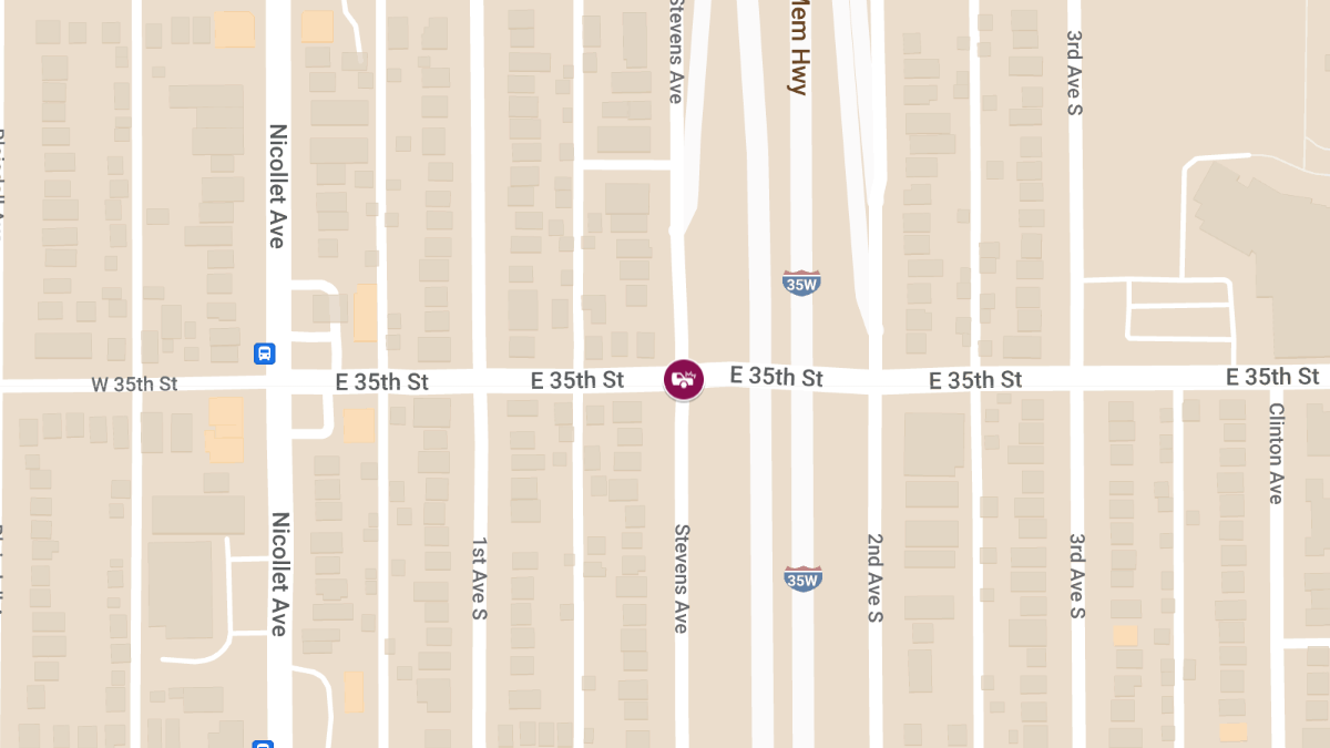 Vehicle Collision with Injuries at E 35th St & Stevens Ave