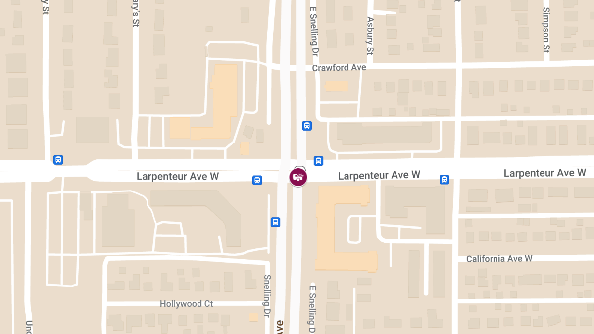 Vehicle Collision with Injuries at Snelling Ave N & Larpenteur Ave W