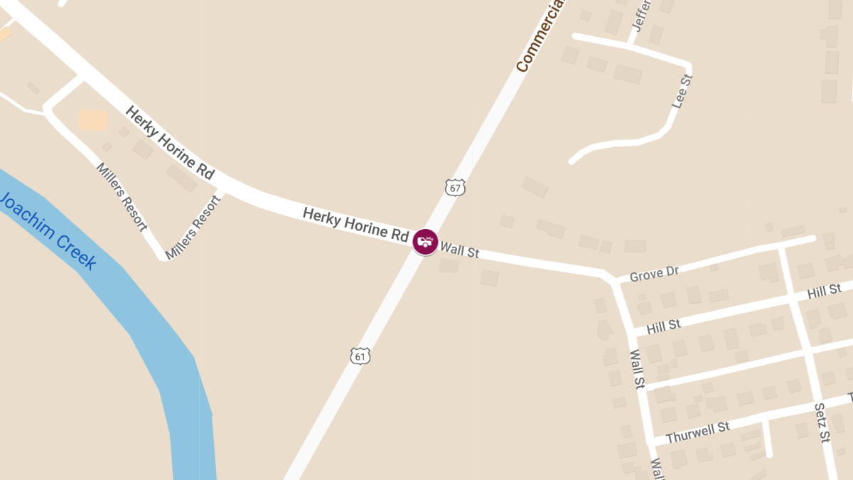 Vehicle Collision with Injuries at Southbound Hwy 61 and Herky Horine Rd