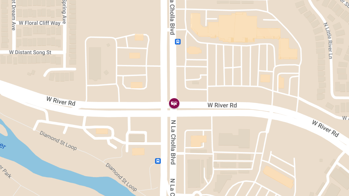 Vehicle Collision with Injuries at W River Rd and N La Cholla Blvd