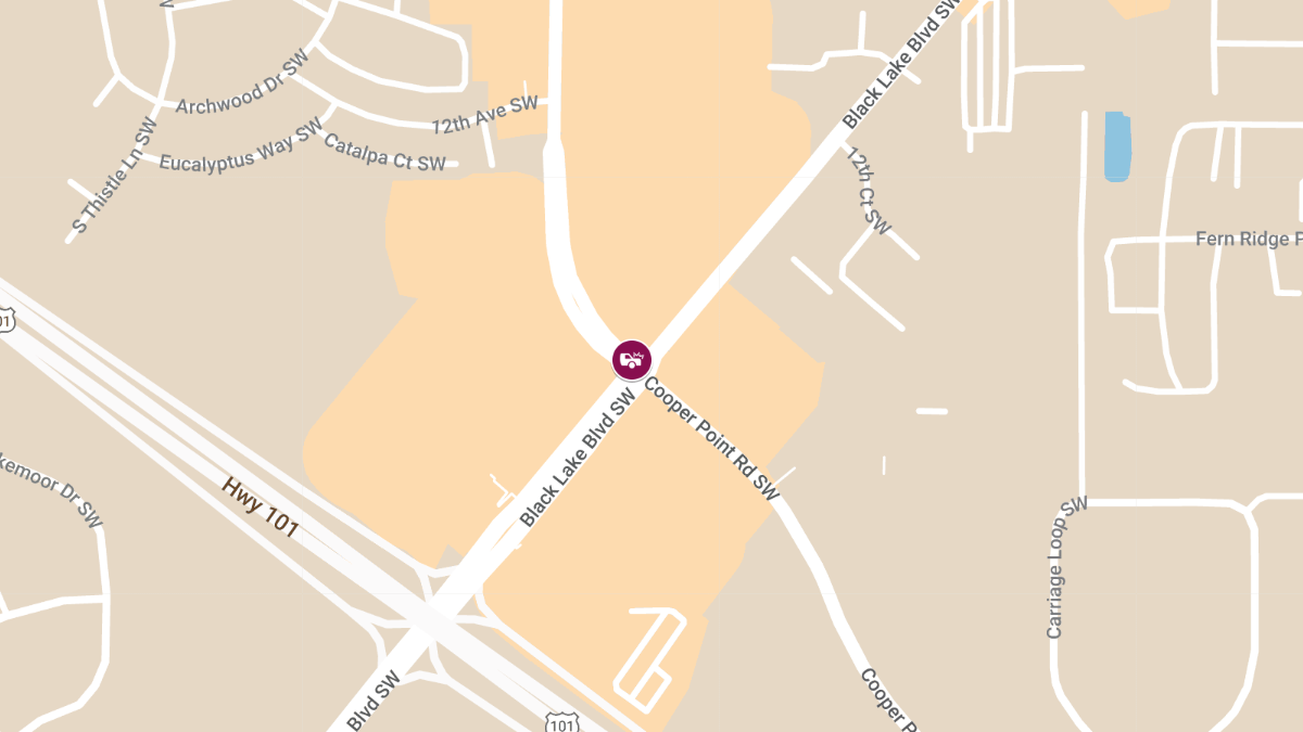 Vehicle Collision with injuries at Cooper Point Rd and Black Lake Blvd SW