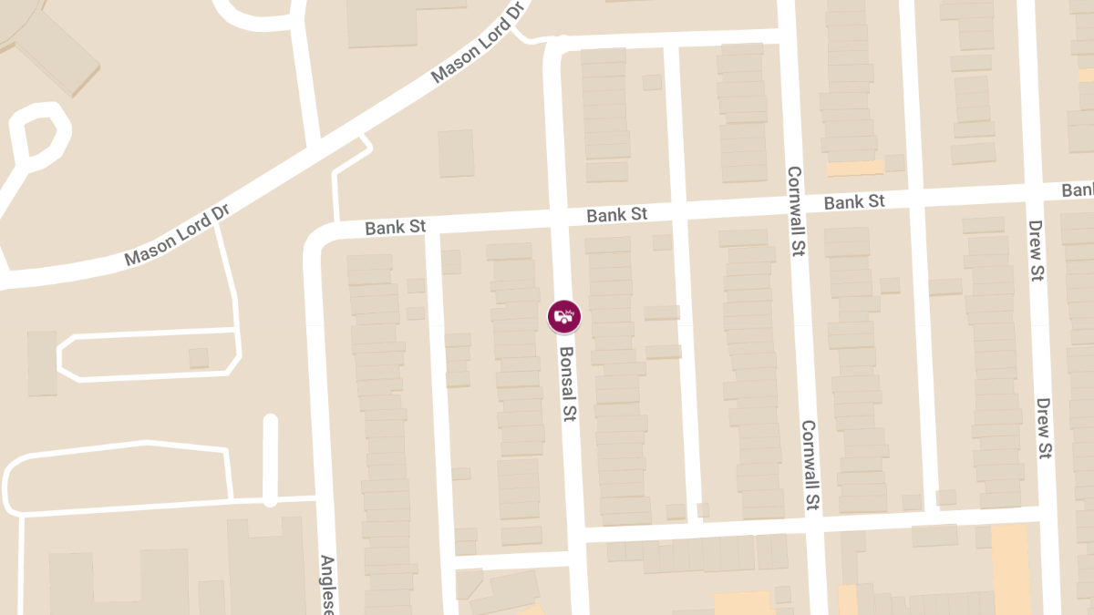 Vehicle Crash with Injuries Reported at 400 Bonsal St