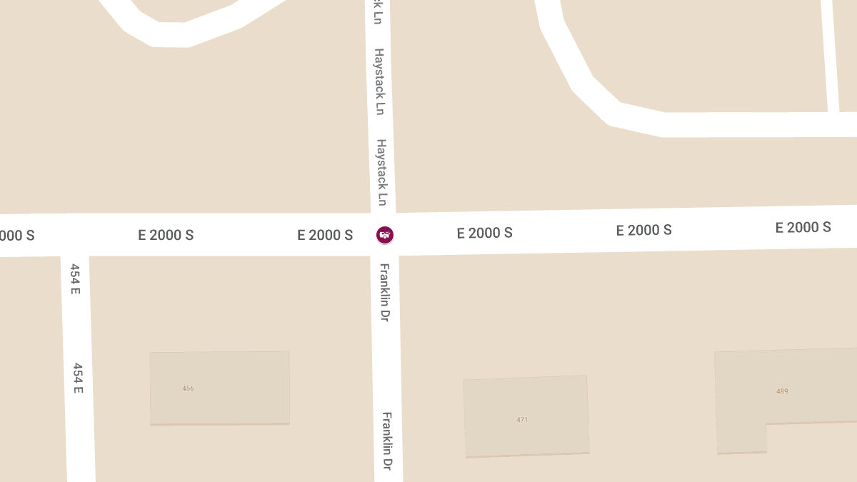 Vehicle Crash with Injuries at 2000 South & Franklin Dr