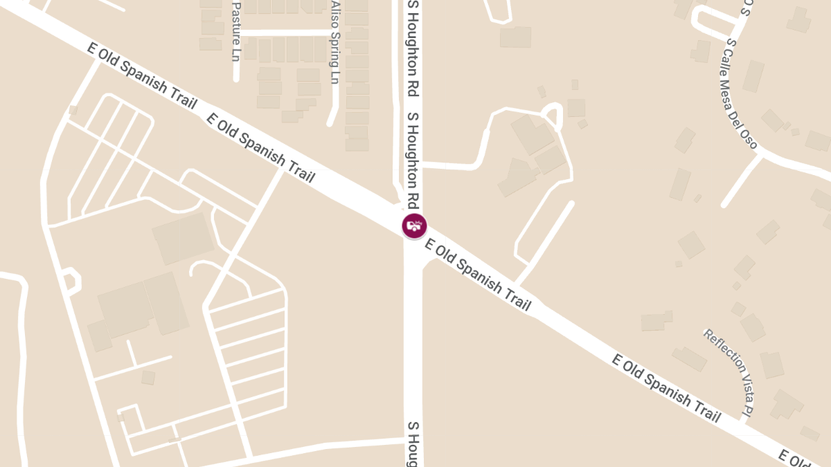 Vehicle Crash with Injuries at E Old Spanish Trl & S Houghton Rd