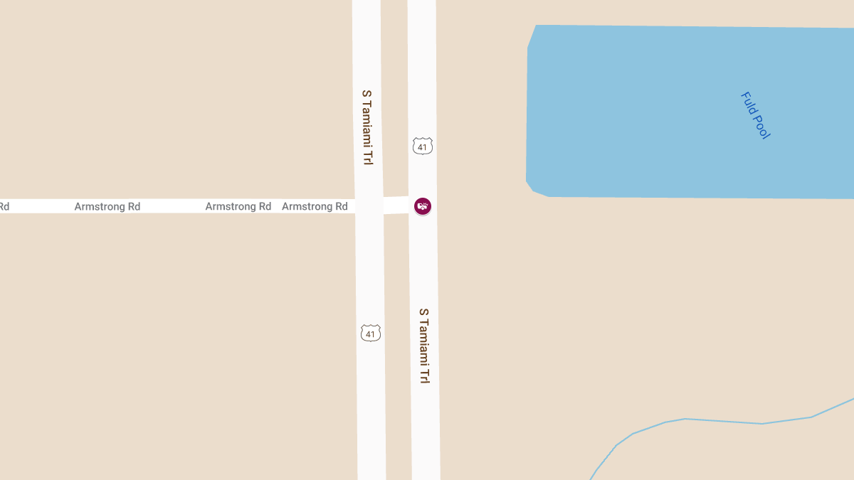 Vehicle Crash with Injuries on US-41 N at Armstrong Rd