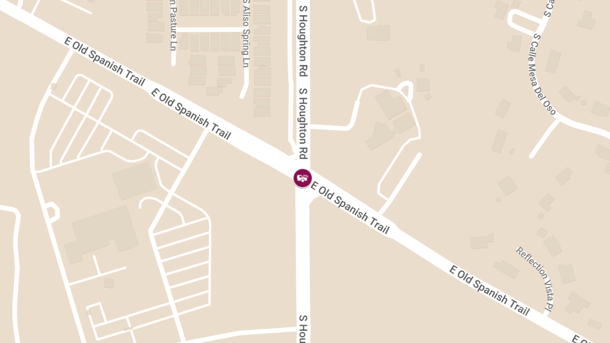 Accident With Injuries at E Old Spanish Trl & S Houghton Rd