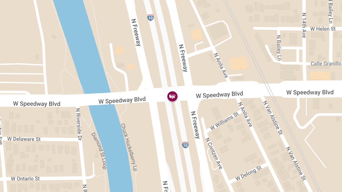 Accident at 900 W Speedway Blvd