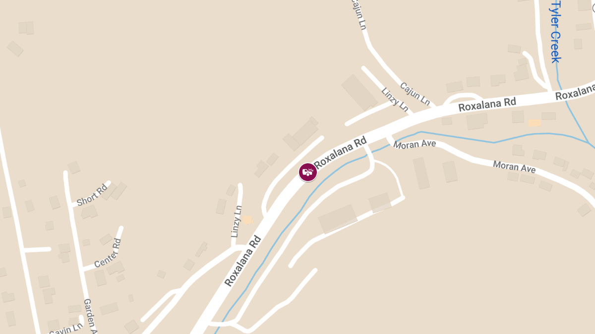 Accident with Injuries at 2106 Roxalana Rd