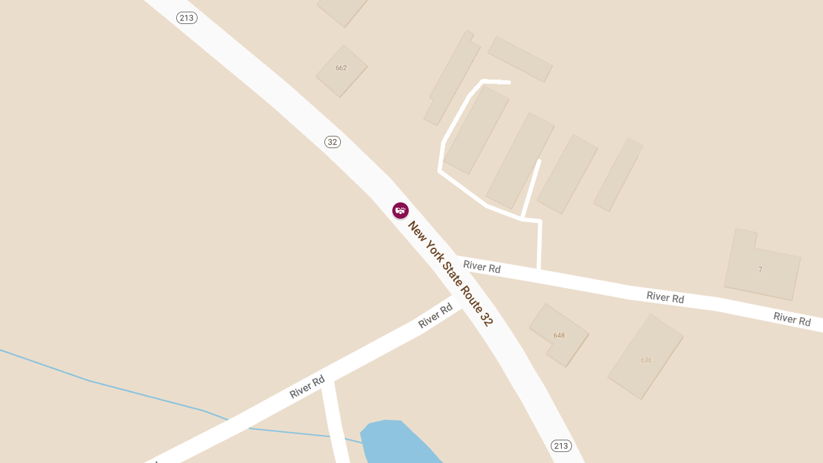 Accident with Injuries at 670 Route 32