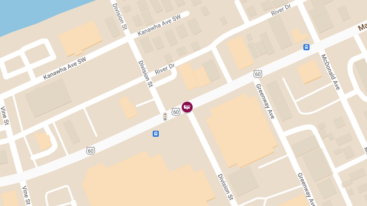 Accident with Injuries at MacCorkle Ave SW & Division St