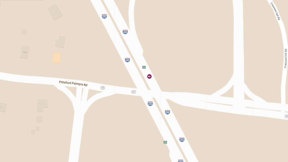 Accident with Injuries on I-490 EB at Pittsford Palmyra Rd (31) Exit 26