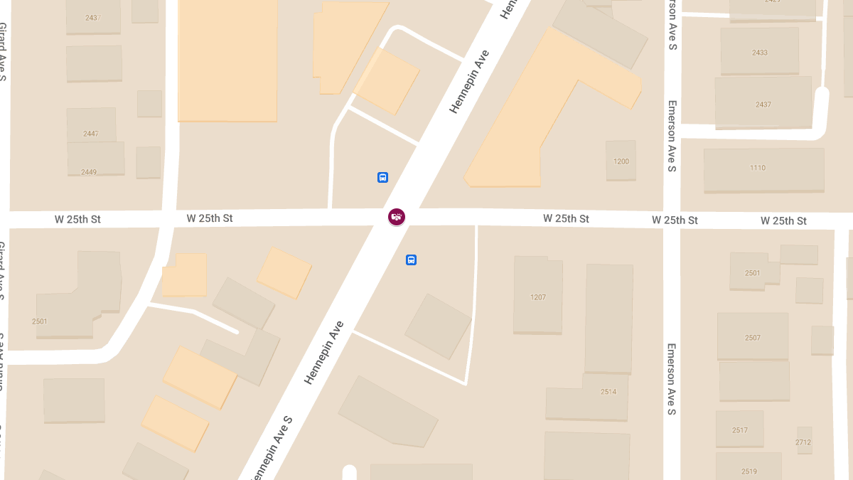 Car Collision at 25th St W & Hennepin Ave Leads to Injuries