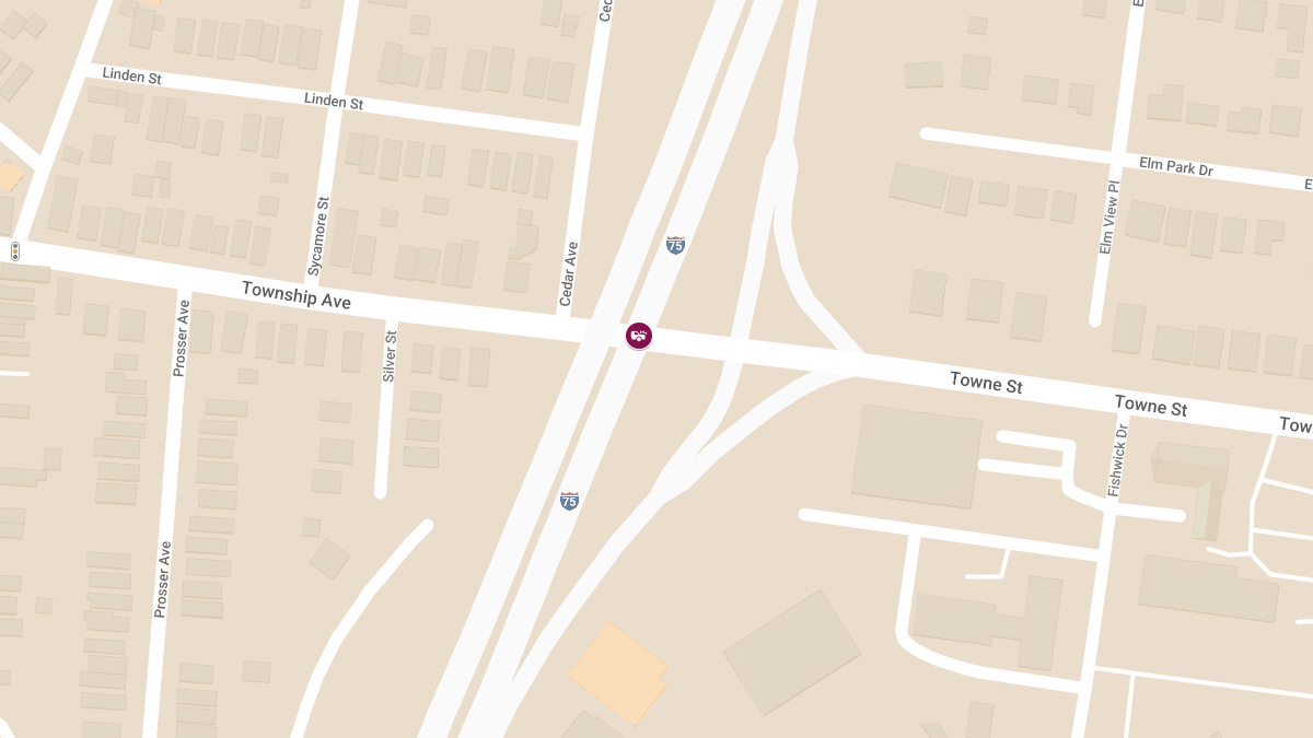 Car Crash with Injuries at I-75 & Towne St in Bond Hill