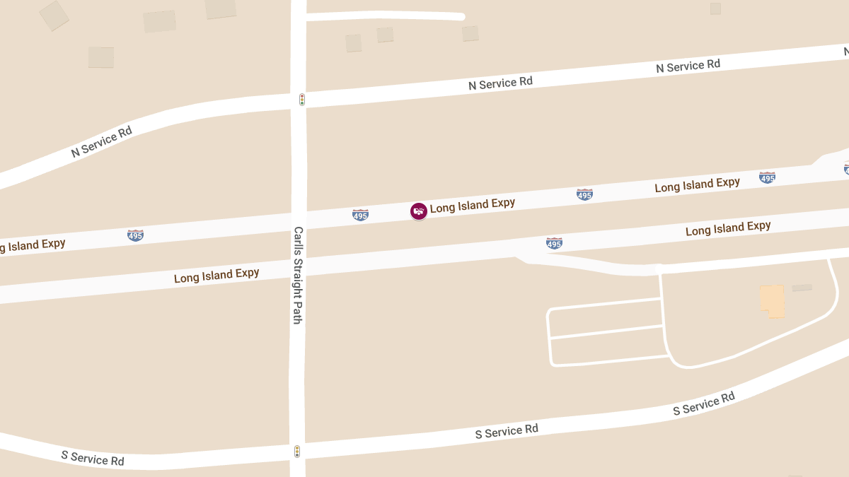 Collision With Injuries at Long Island Expy W