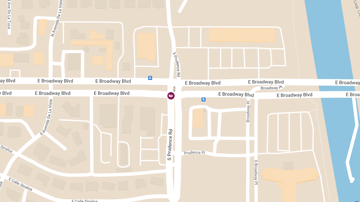 Collision With Injuries at Prudence Rd & Broadway Blvd