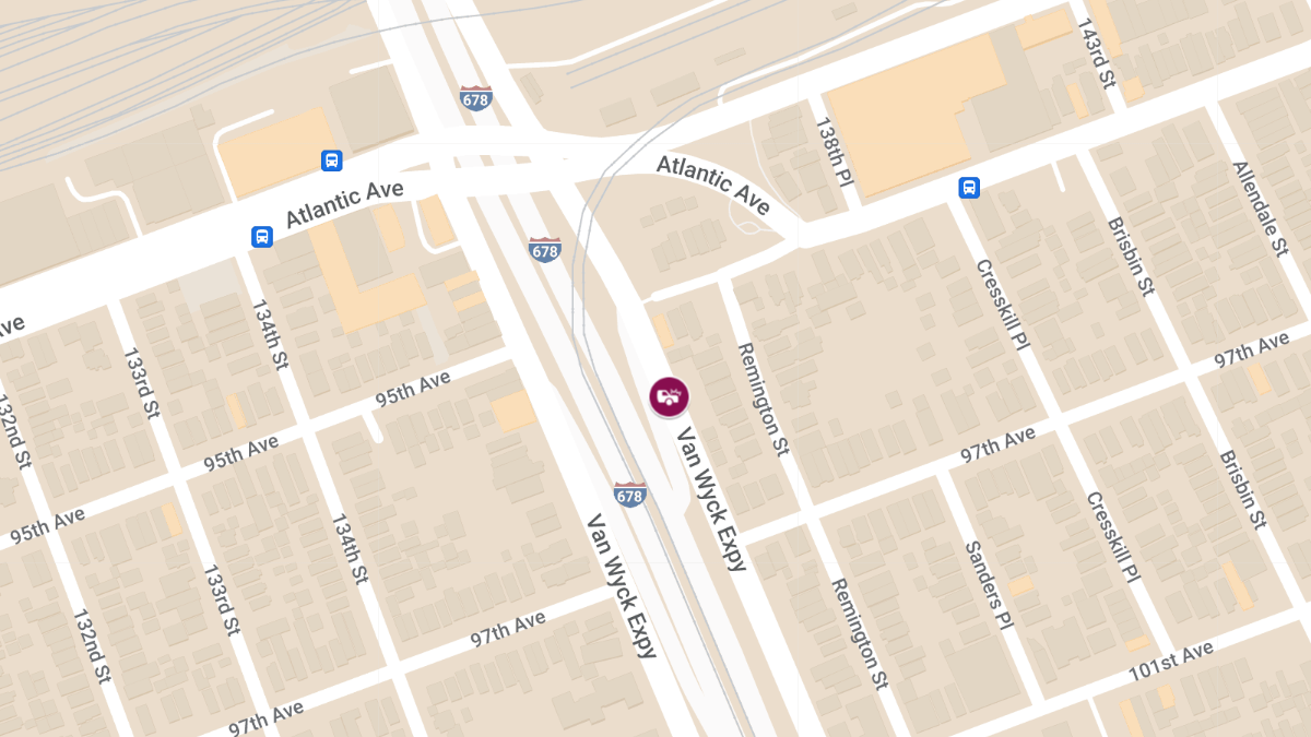 Crash With Injuries at Van Wyck Expy N & Long Island Expy E