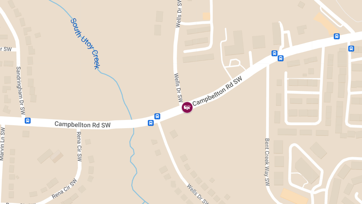 Crash at 2447 Campbellton Rd SW Leads to Injuries
