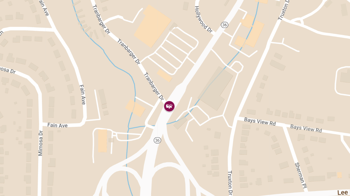 Crash at Tranbarger Dr & Lynn Garden Dr Leads to Injuries