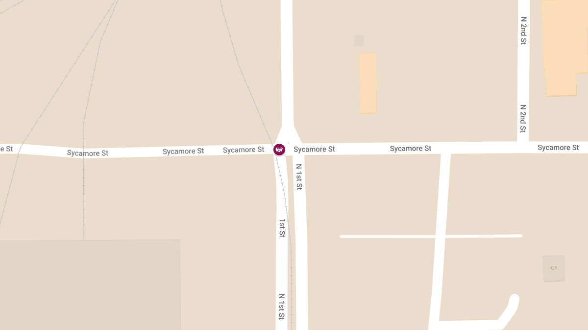 Crash with Injuries at 1st St & Sycamore St