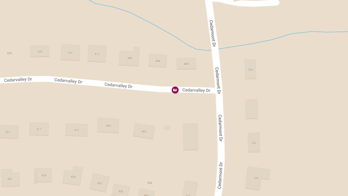 Crash with Injuries at 420 Cedarvalley Dr