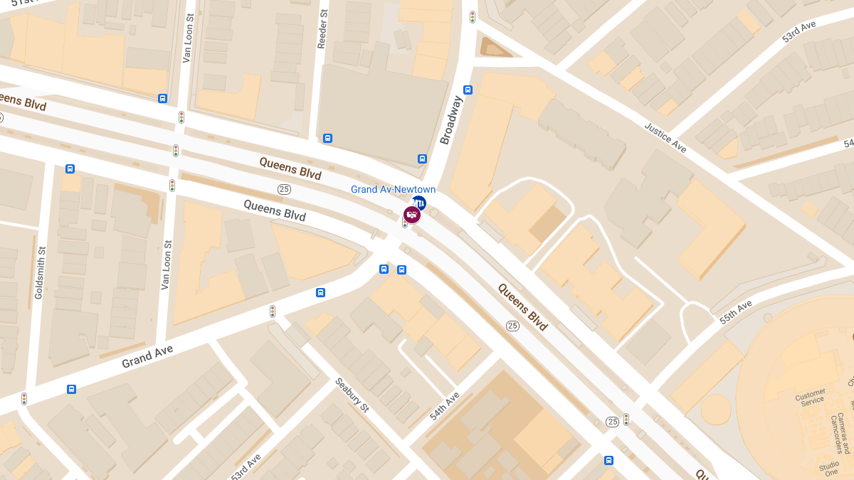 Crash with Injuries at Broadway & Queens Blvd