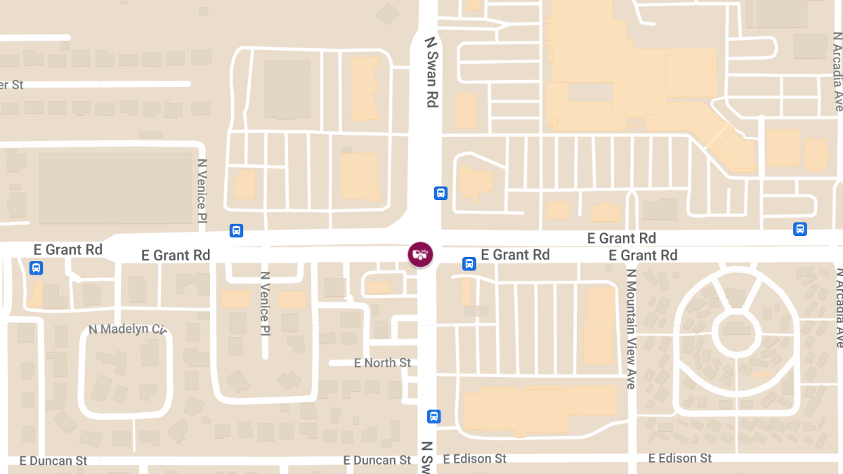 Crash with Injuries at N Swan Rd & E Grant Rd