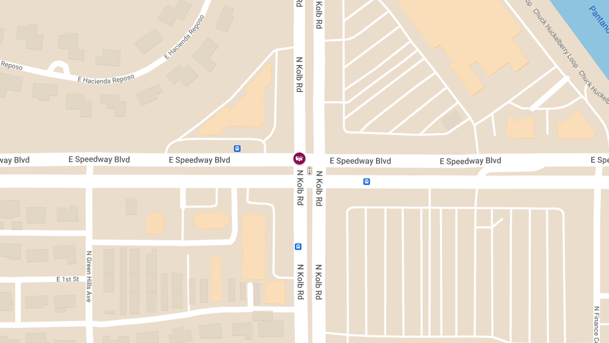 Crash with Injuries at Speedway and Kolb (1)
