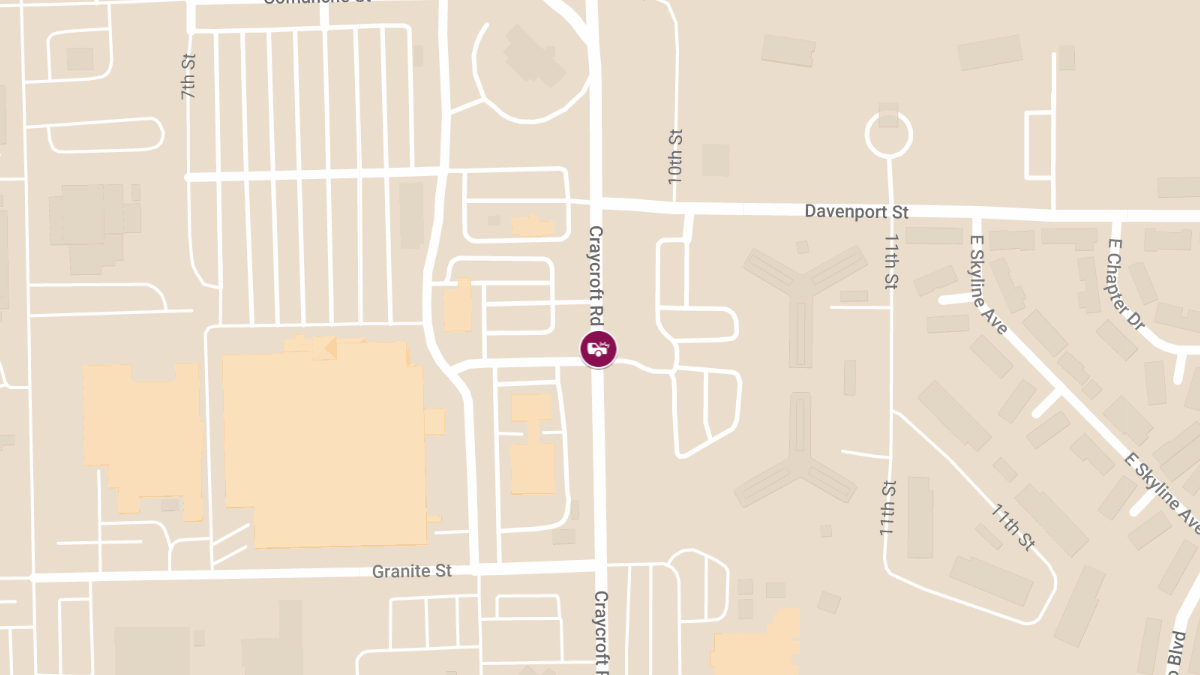 Crash with Injuries on Craycroft Rd South of Pima St