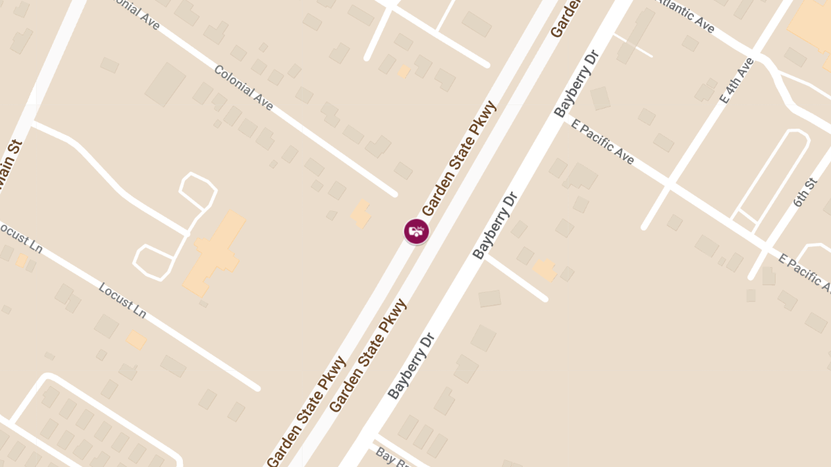 Crash with Injuries on Garden State Parkway Express Lanes Southbound North of Exit 109