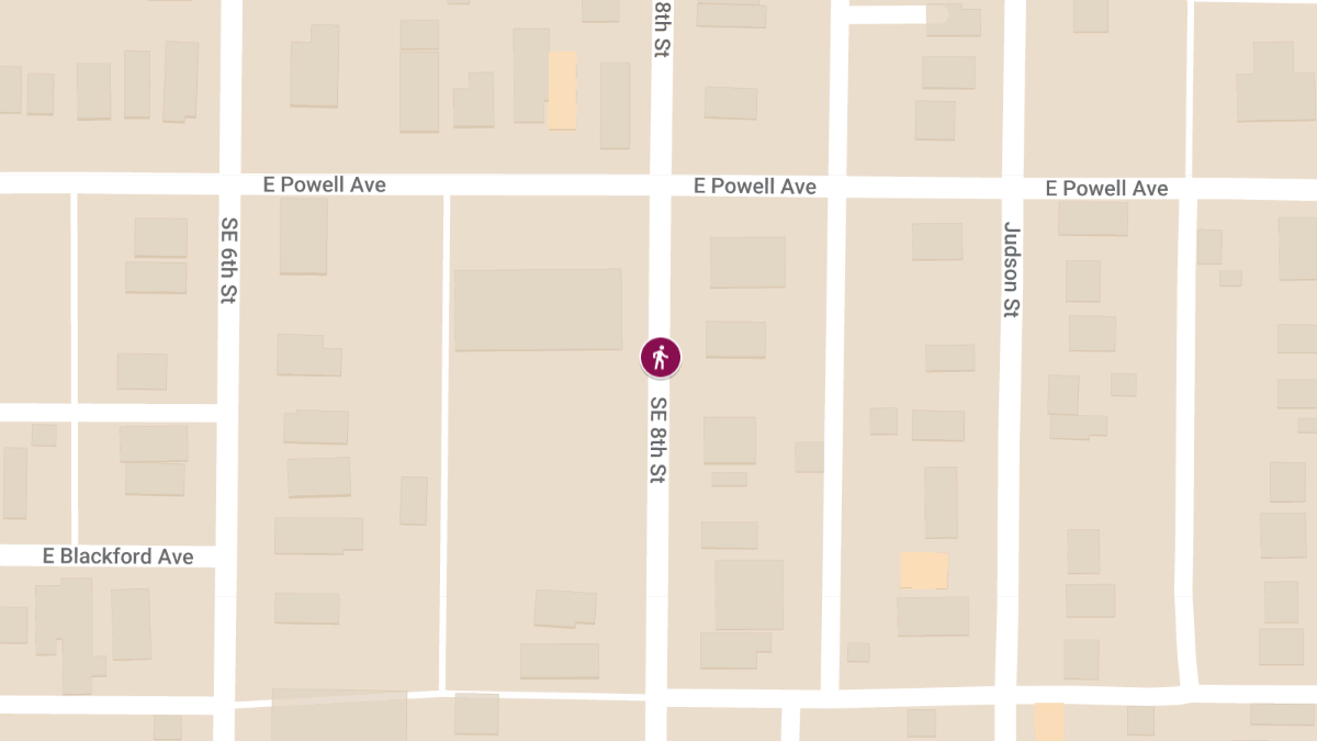 Hit & Run with Injuries at 900 Block SE 8th St