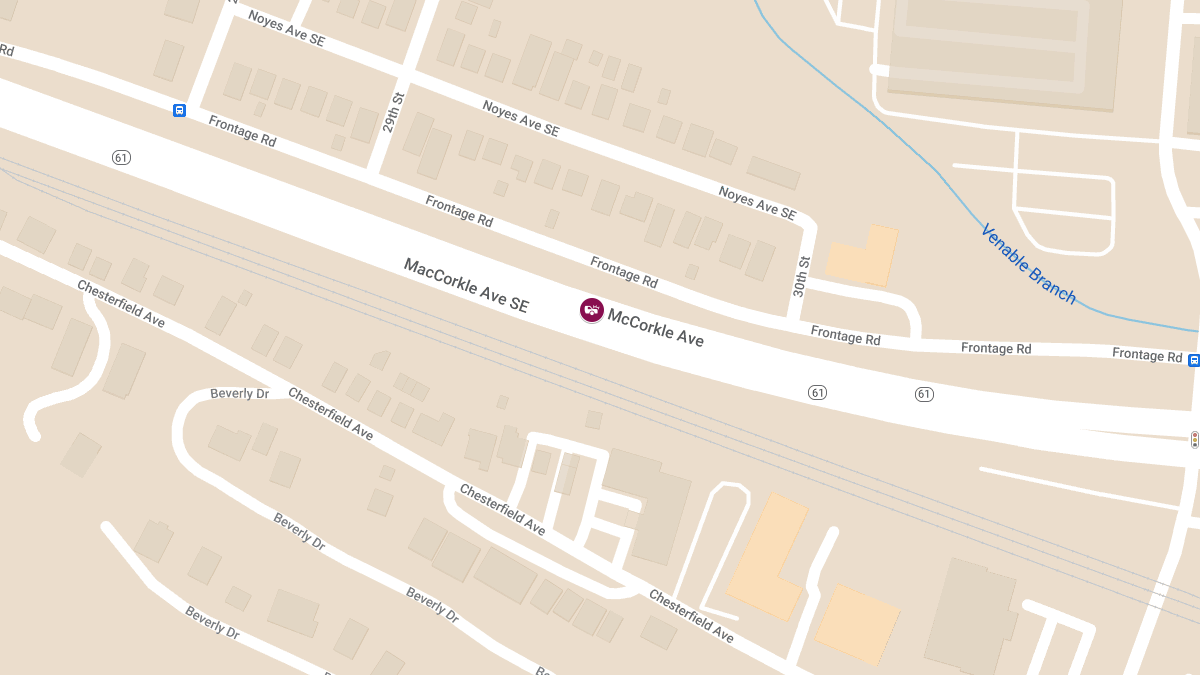 Injuries Reported in Crash on MacCorkle Ave SE
