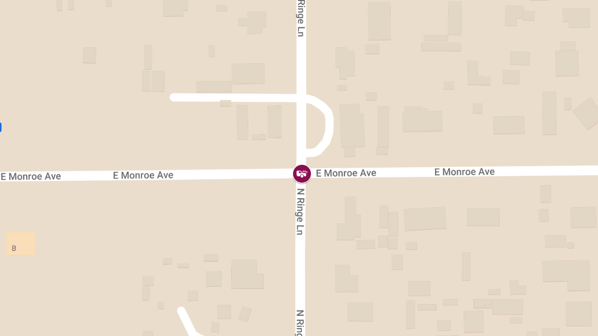 Injuries in Collision at Ringe Ln & E Monroe Ave