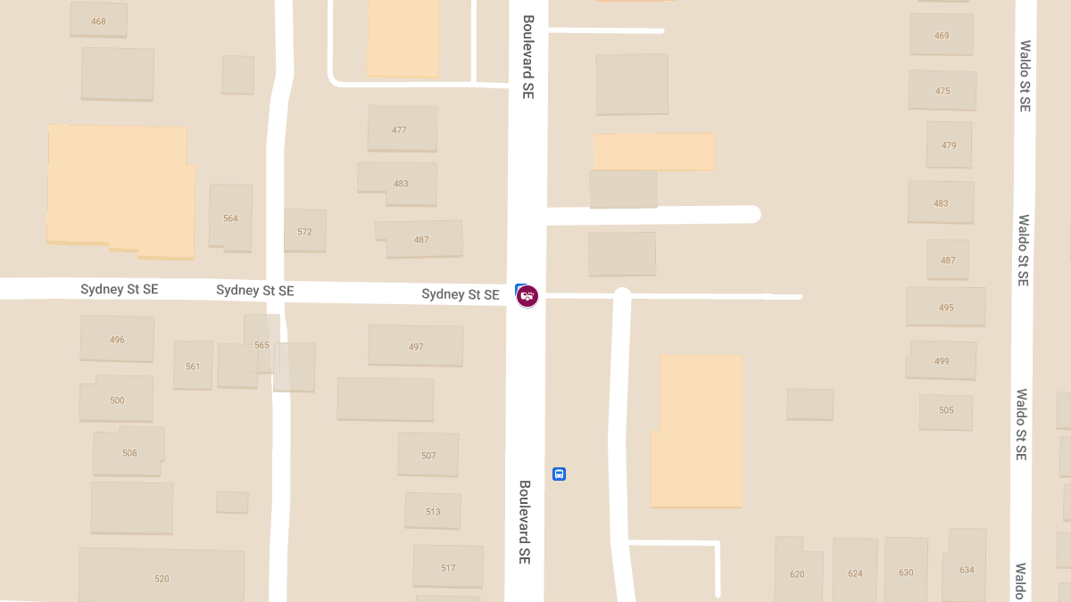 Injuries in Crash at Sydney St SE & Boulevard SE