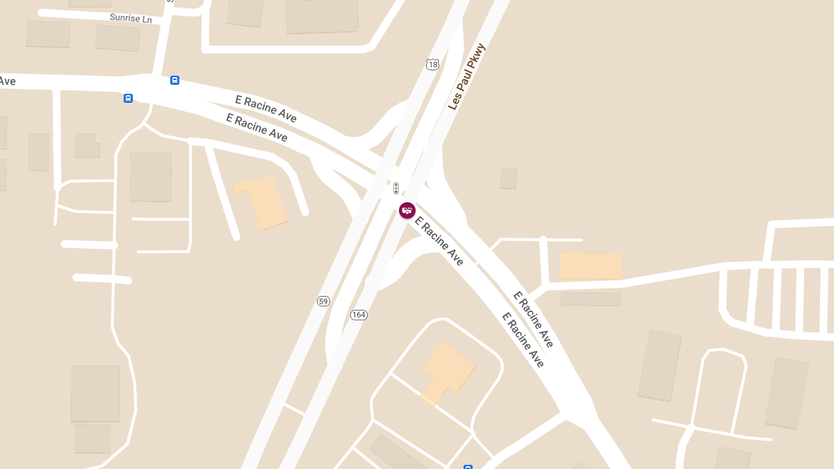 Injury Accident at Racine Ave & Les Paul Pkwy/59/164