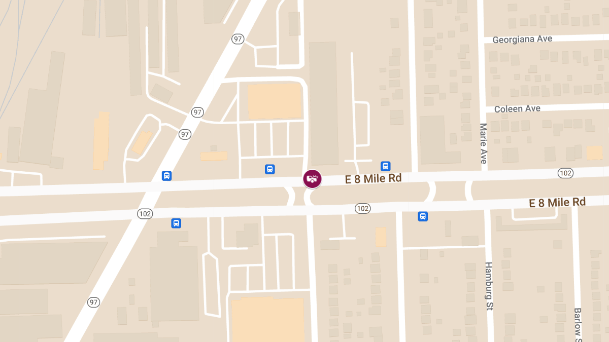 Injury Collision at E 8 Mile Rd & Dresden St