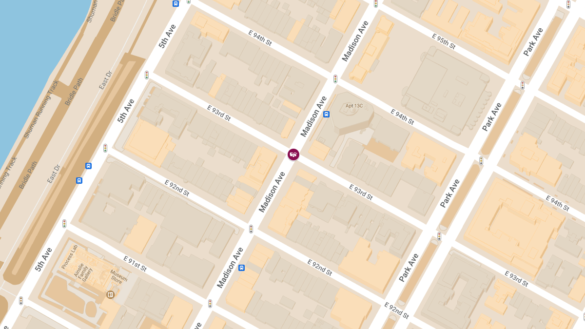 Injury Crash at E 93rd St & Madison Ave