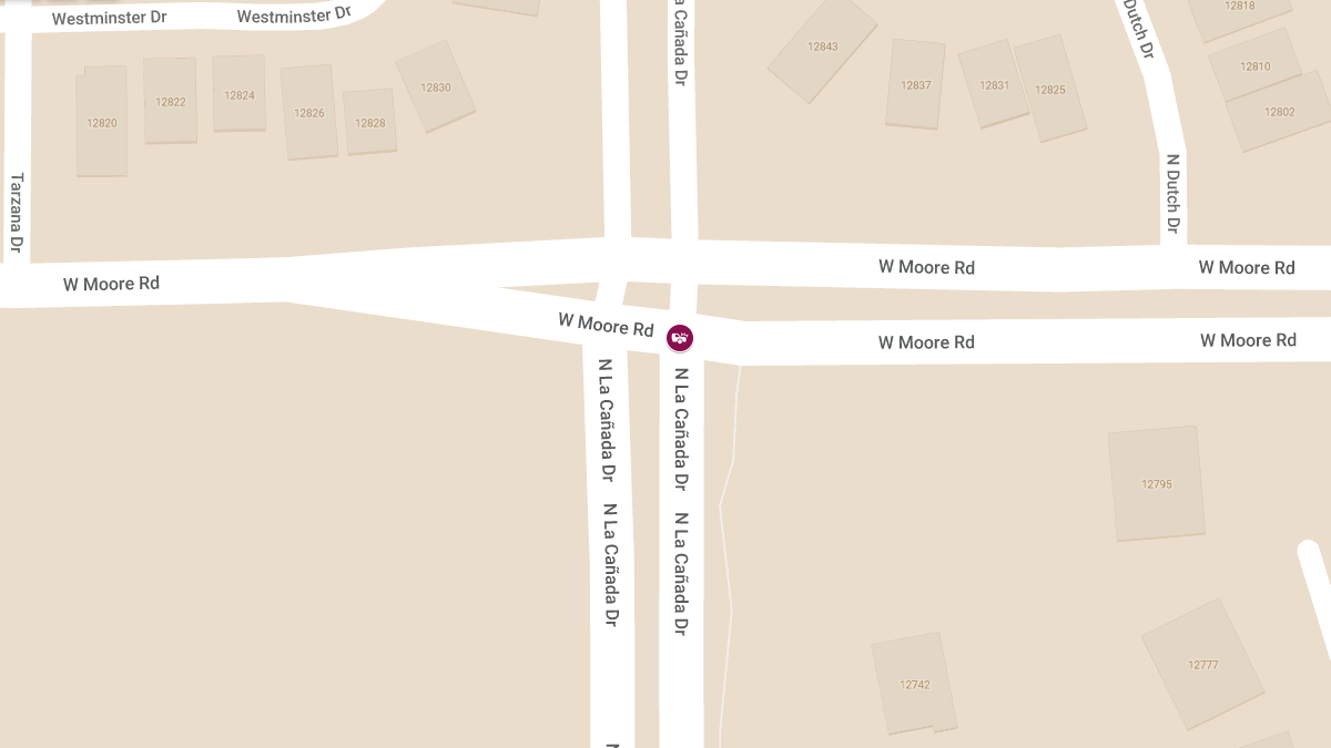 Injury Crash at La Cañada Dr & Moore Rd