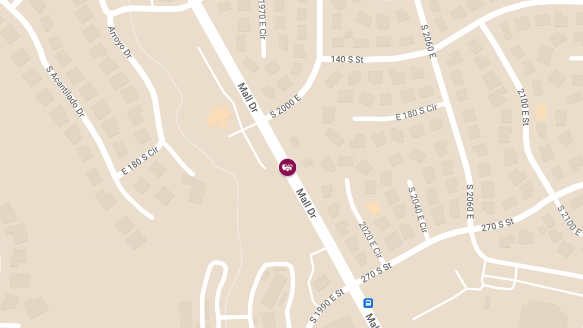 Injury Crash at Smith’s Entrance on Mall Dr