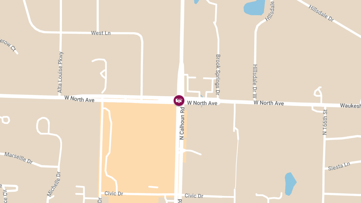 Injury Reported in Two-Vehicle Accident on North Ave near Calhoun Rd