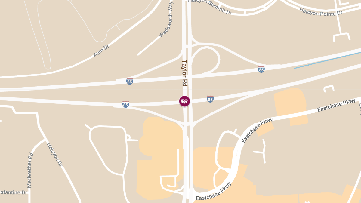 Major Crash on I-85 NB at MP 8.54 before Exit 9 AL271 Taylor Rd