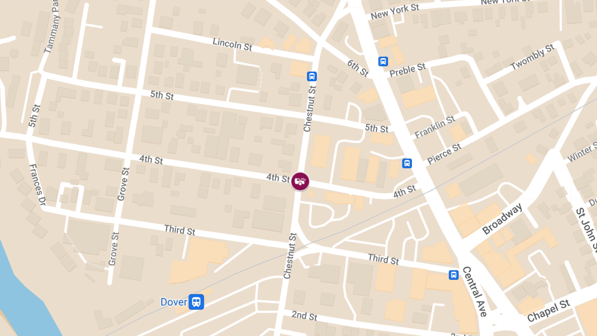 Motor Vehicle Accident with Possible Injuries at 4th St & Chestnut St
